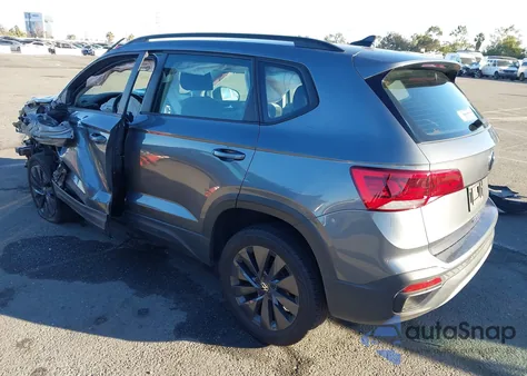 2022 Volkswagen Taos 1.5T S z USA, uszkodzony, nr VIN 3VVDX7B29NM008415